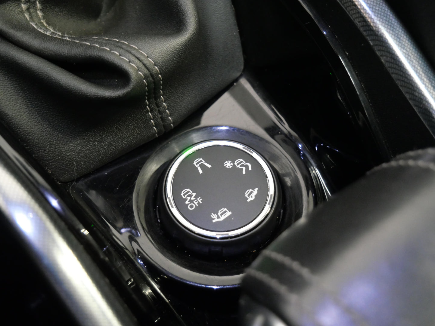 Peugeot 2008 1.6 VTi 88 kW Allure