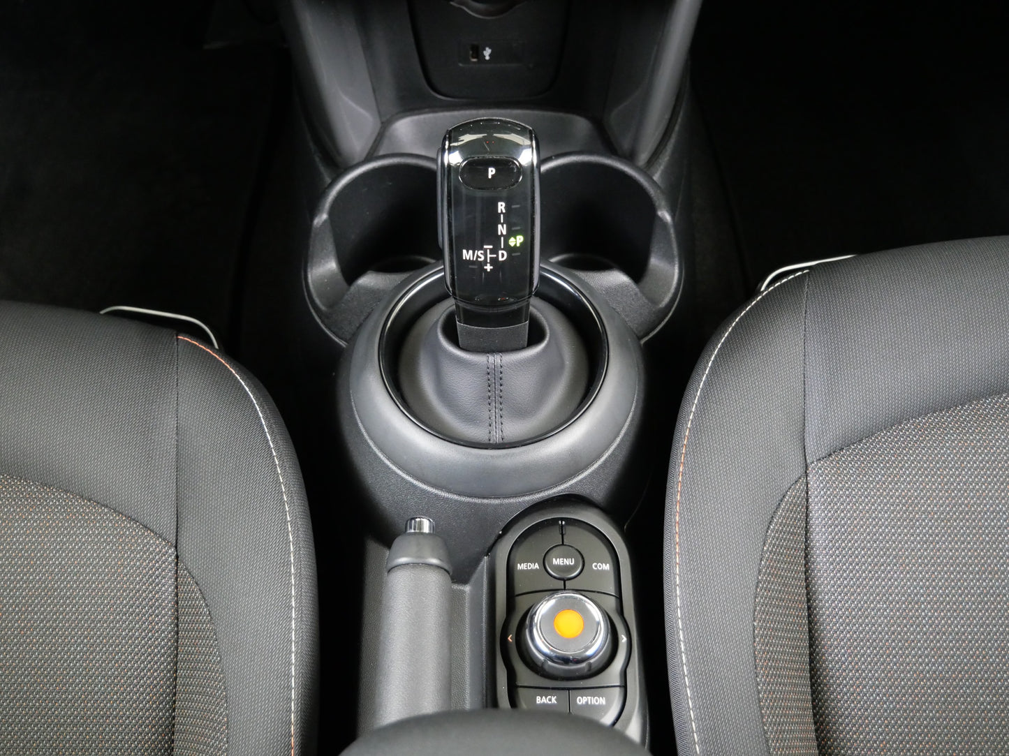 Mini Cooper 1.5i 100 kW