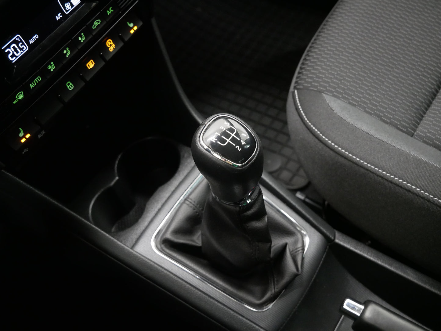 Škoda Rapid 1.2 TSI 66 kW SCOUTLINE