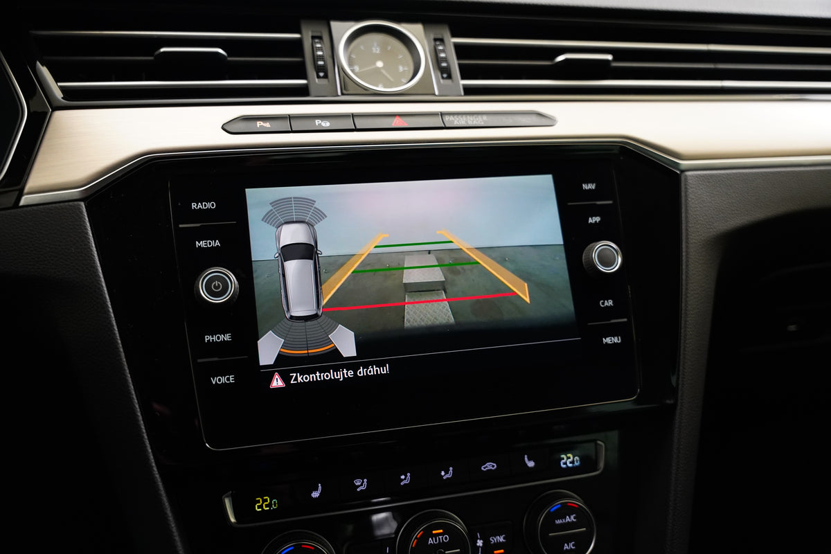 Volkswagen Passat 2.0 TDI 176 kW 4x4 Highline – foto 21