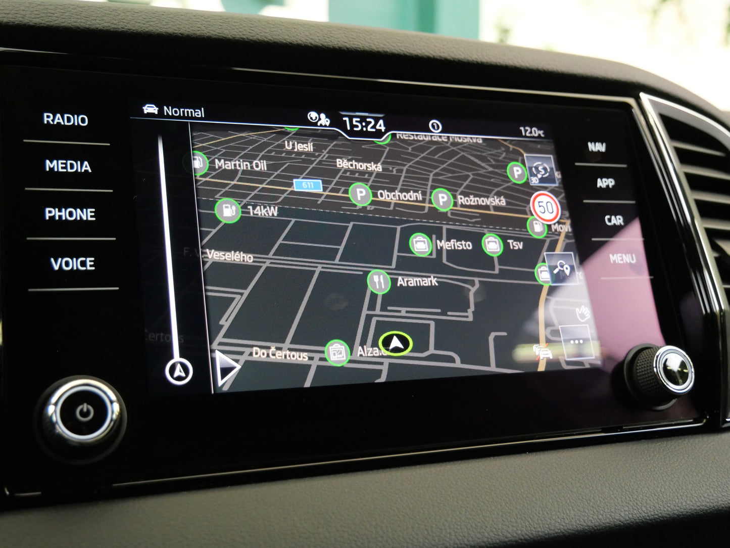 Škoda Karoq 1.5 TSI 110 kW Top Selection