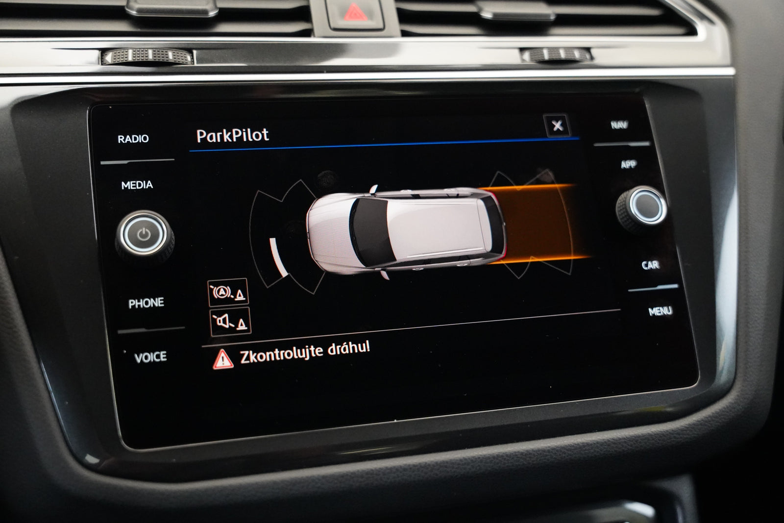 Volkswagen Tiguan 2.0 TDI 110 kW Highline – foto 21