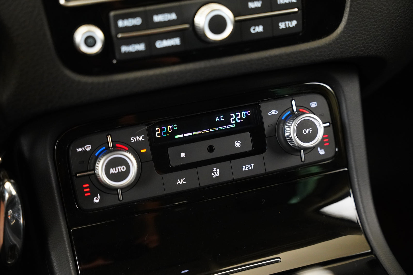Volkswagen Touareg 3.0 TDI 193 kW 4x4 – foto 21