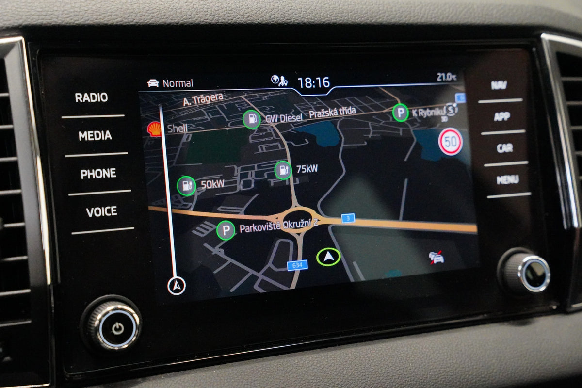 Škoda Karoq 1.5 TSI 110 kW Top Selection – foto 21