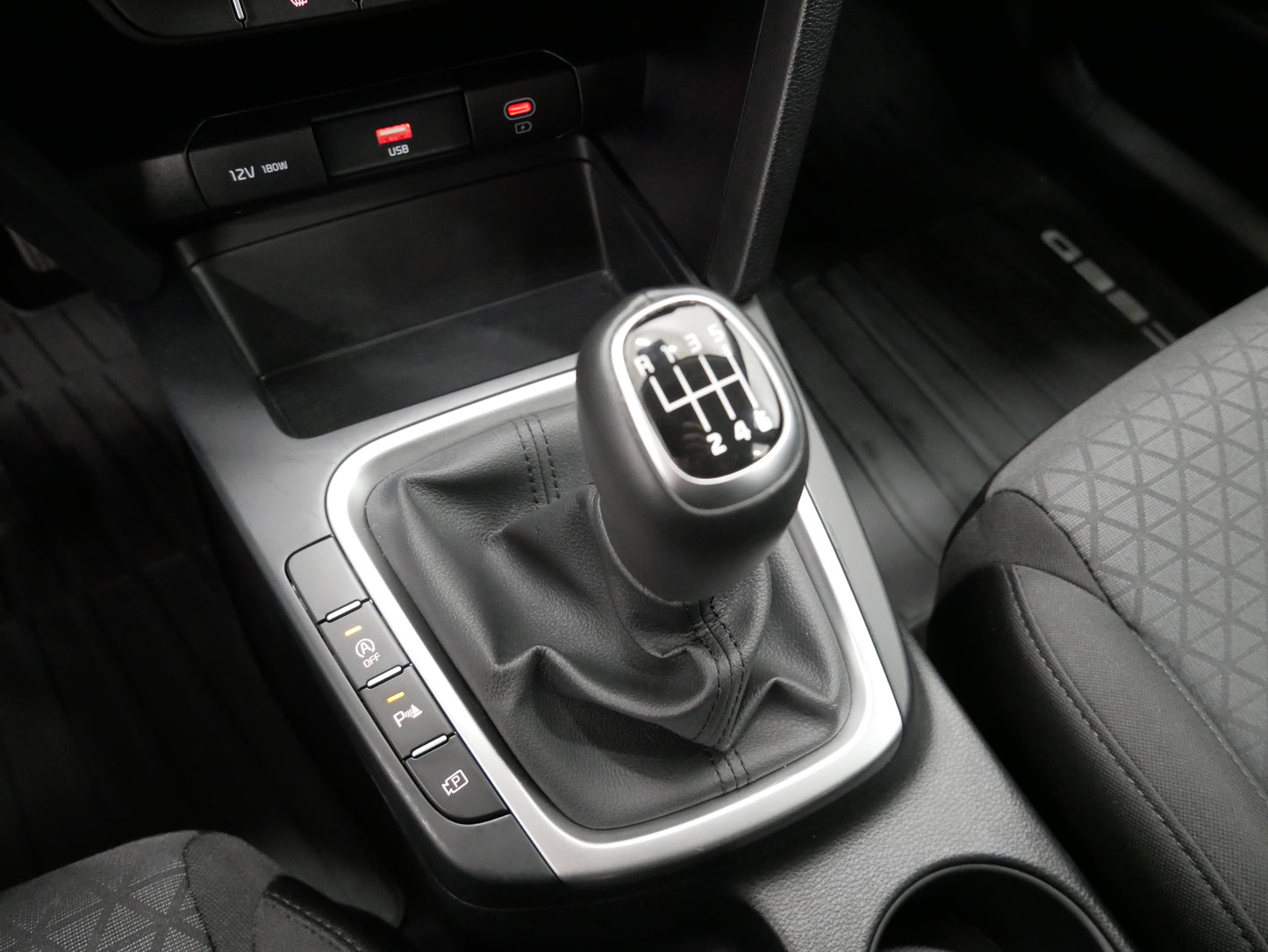 Kia Ceed 1.0 T-GDI 74 kW Spin