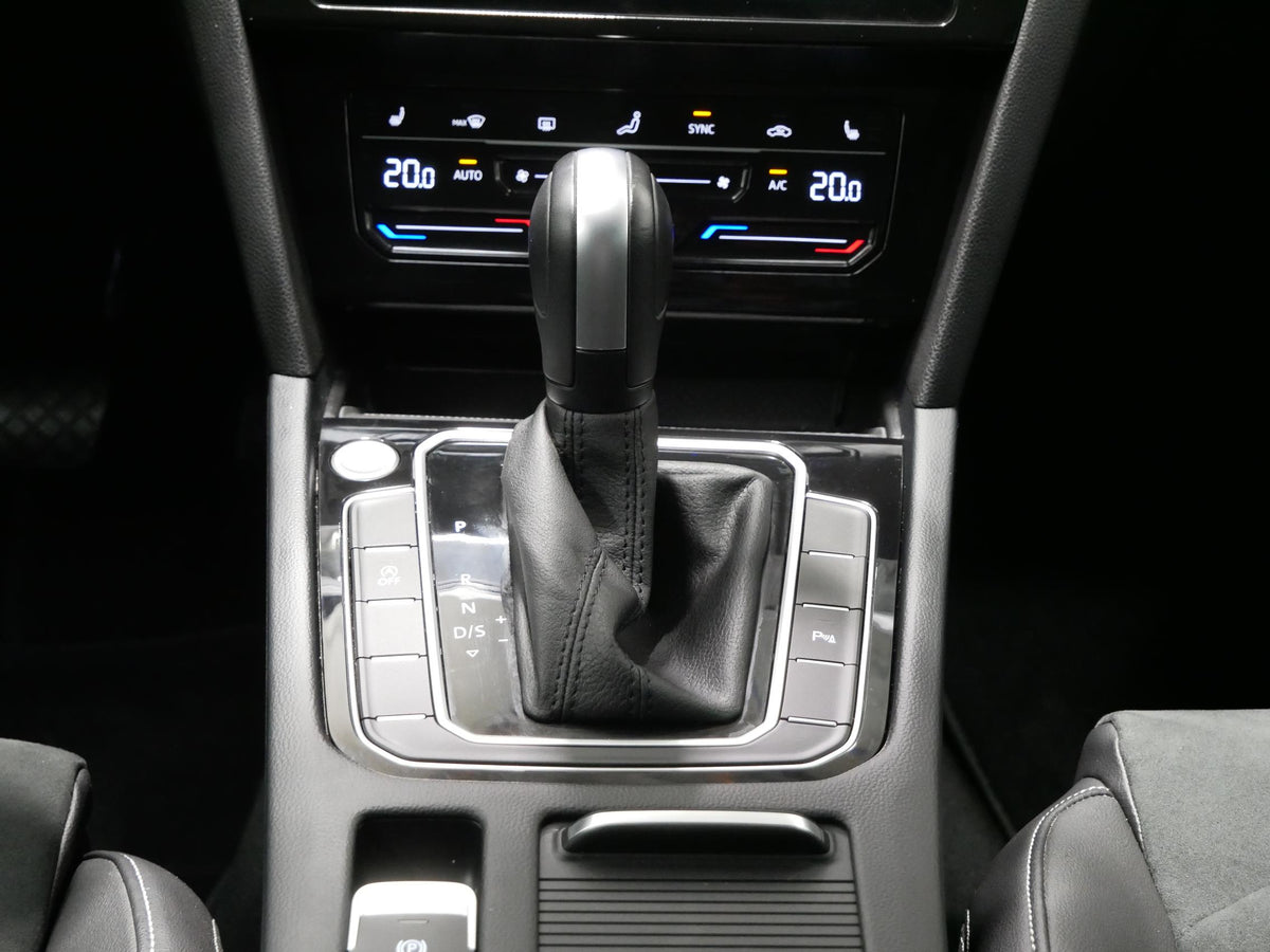 Volkswagen Passat 2.0 TDI 110 kW Elegance – foto 21