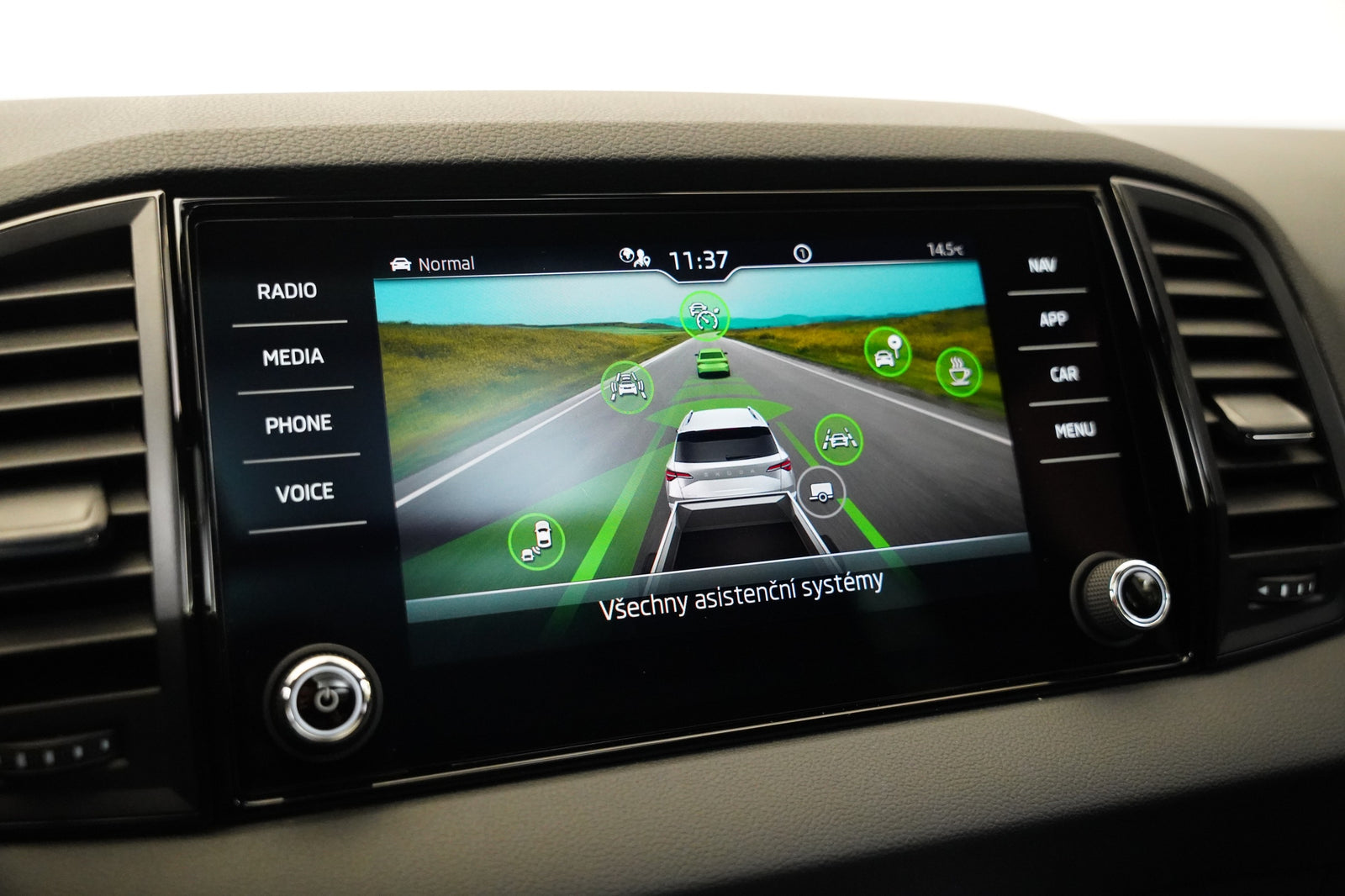 Škoda Karoq 2,0 TDI 110 kW 4x4 Sportline – foto 21