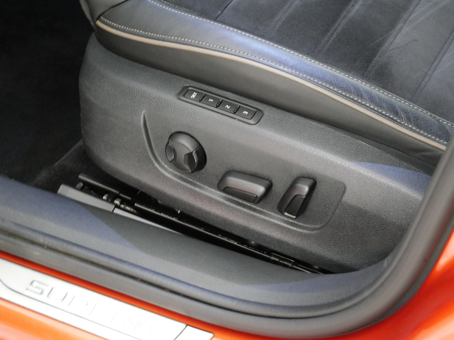 Škoda Superb 2.0 TDI 147 kW Scout