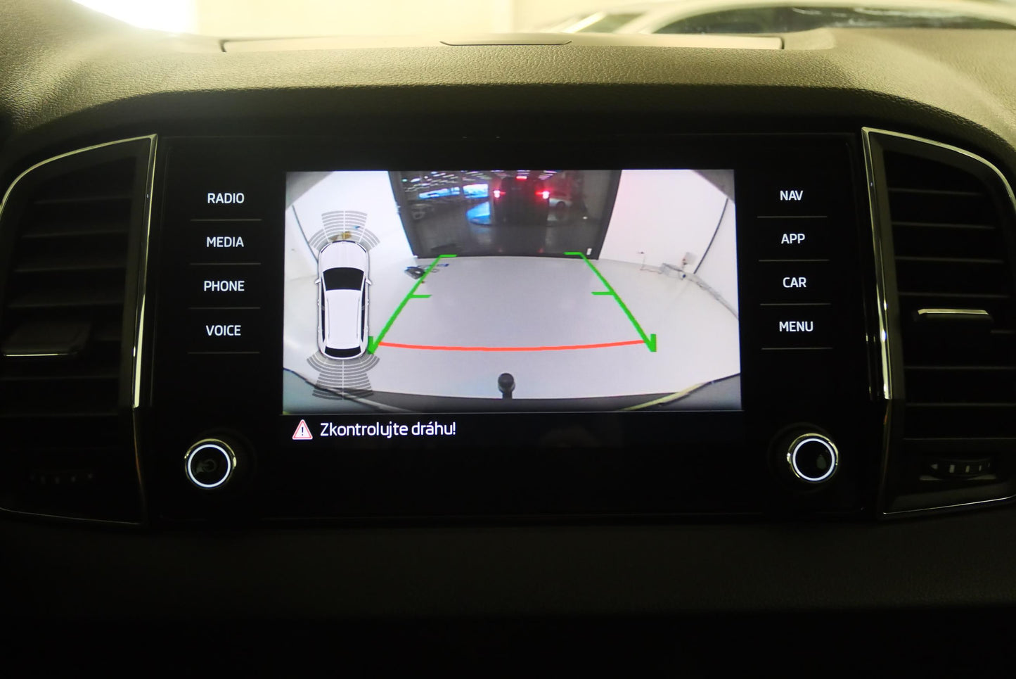 ŠKODA Karoq 1.6 TDI 85 kW DSG Style Plus