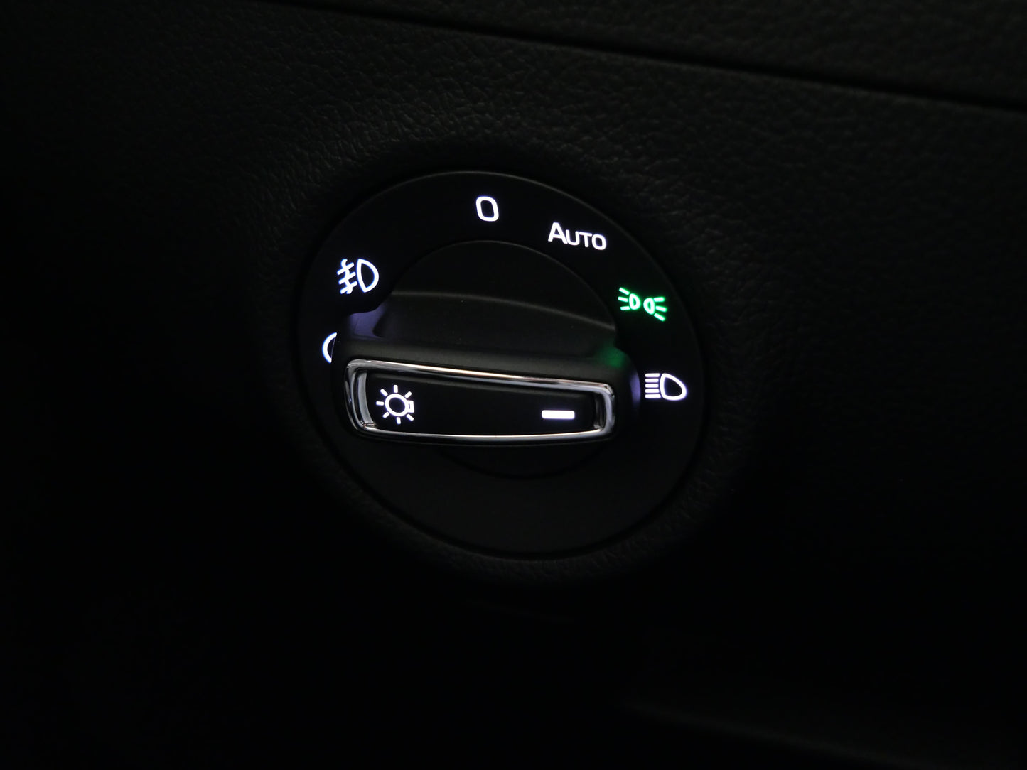 ŠKODA Superb 2.0 TDI 110 kW DSG Sportline