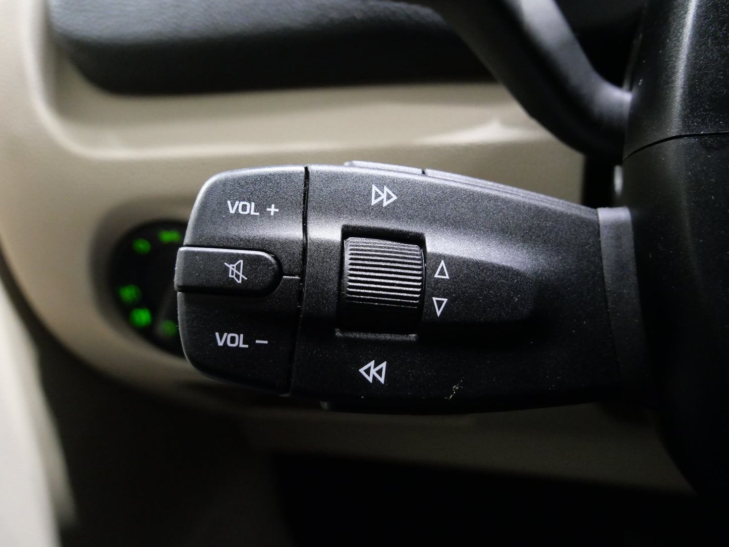 Škoda Fabia 1.6 MPI 16V 77 kW Elegance