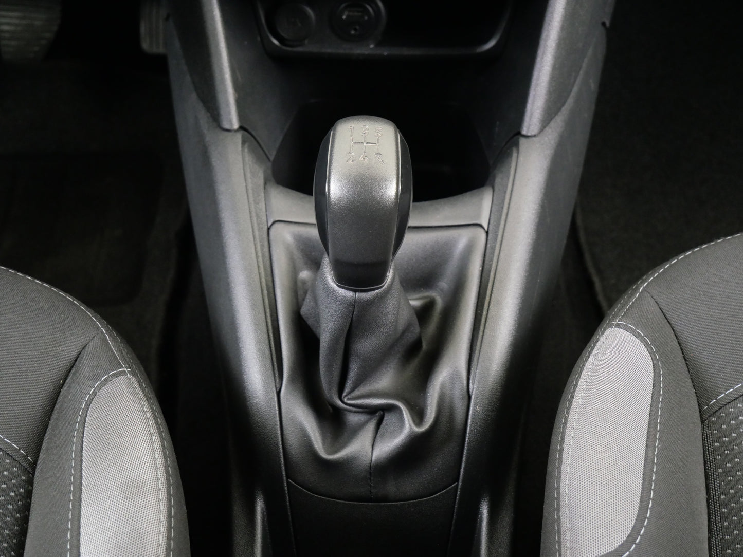 Peugeot 208 1.2 VTi 60 kW Active