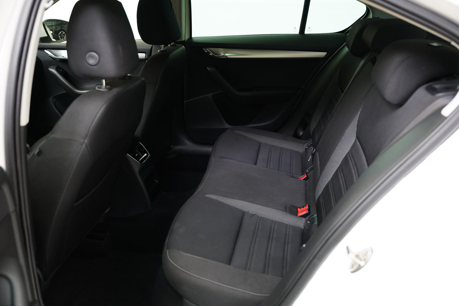 Škoda Octavia 1.6 TDI 85 kW Ambition – foto 21