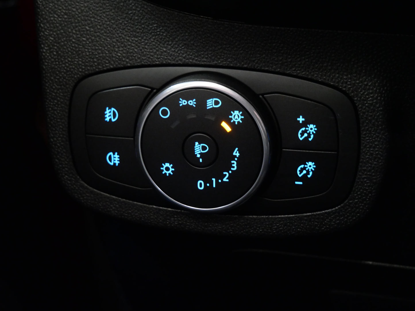 Ford Fiesta 1.0 EcoBoost 74 kW Titanium