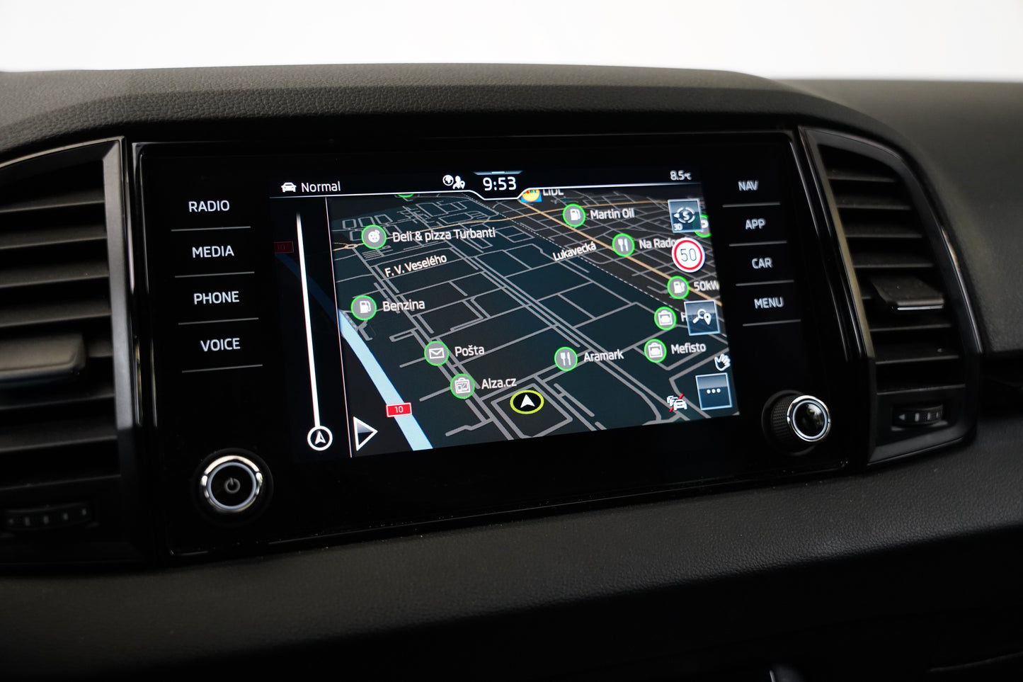 Škoda Karoq 1.5 TSI 110 kW Sportline DSG