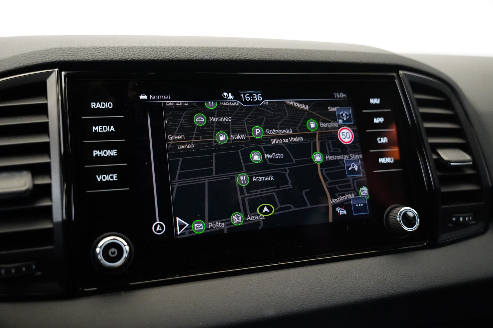 Škoda Karoq 2.0 TDI 110 kW 4x4 Sportline – foto 21