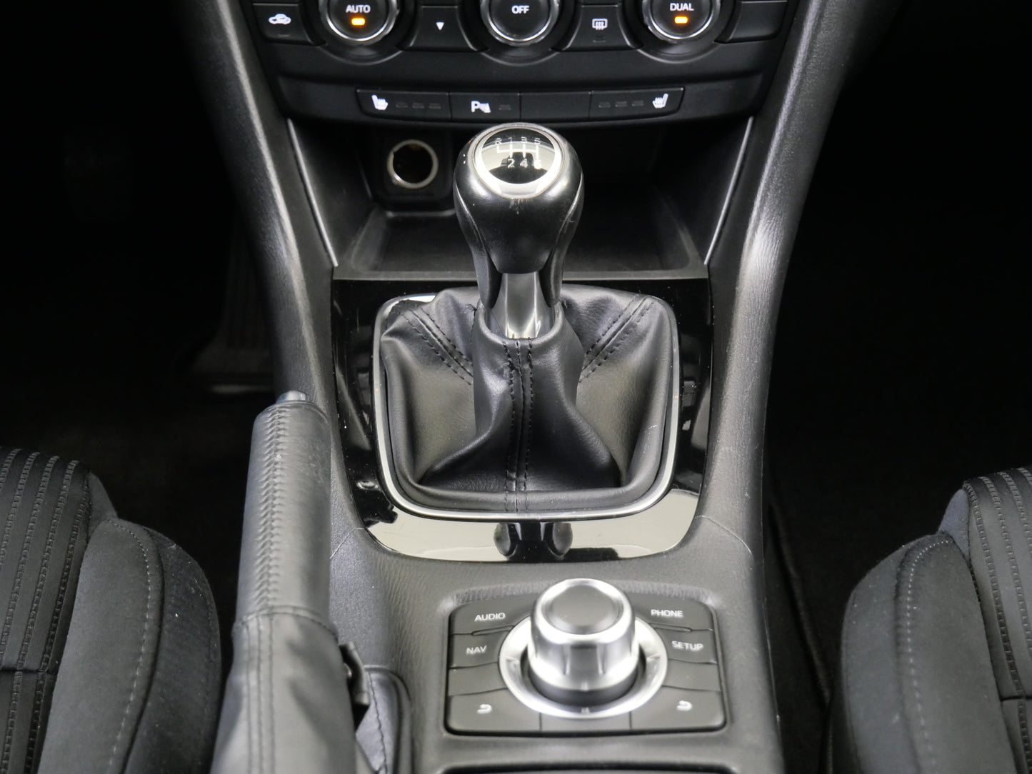 Mazda 6 2.0 i 107 kW Center-Line