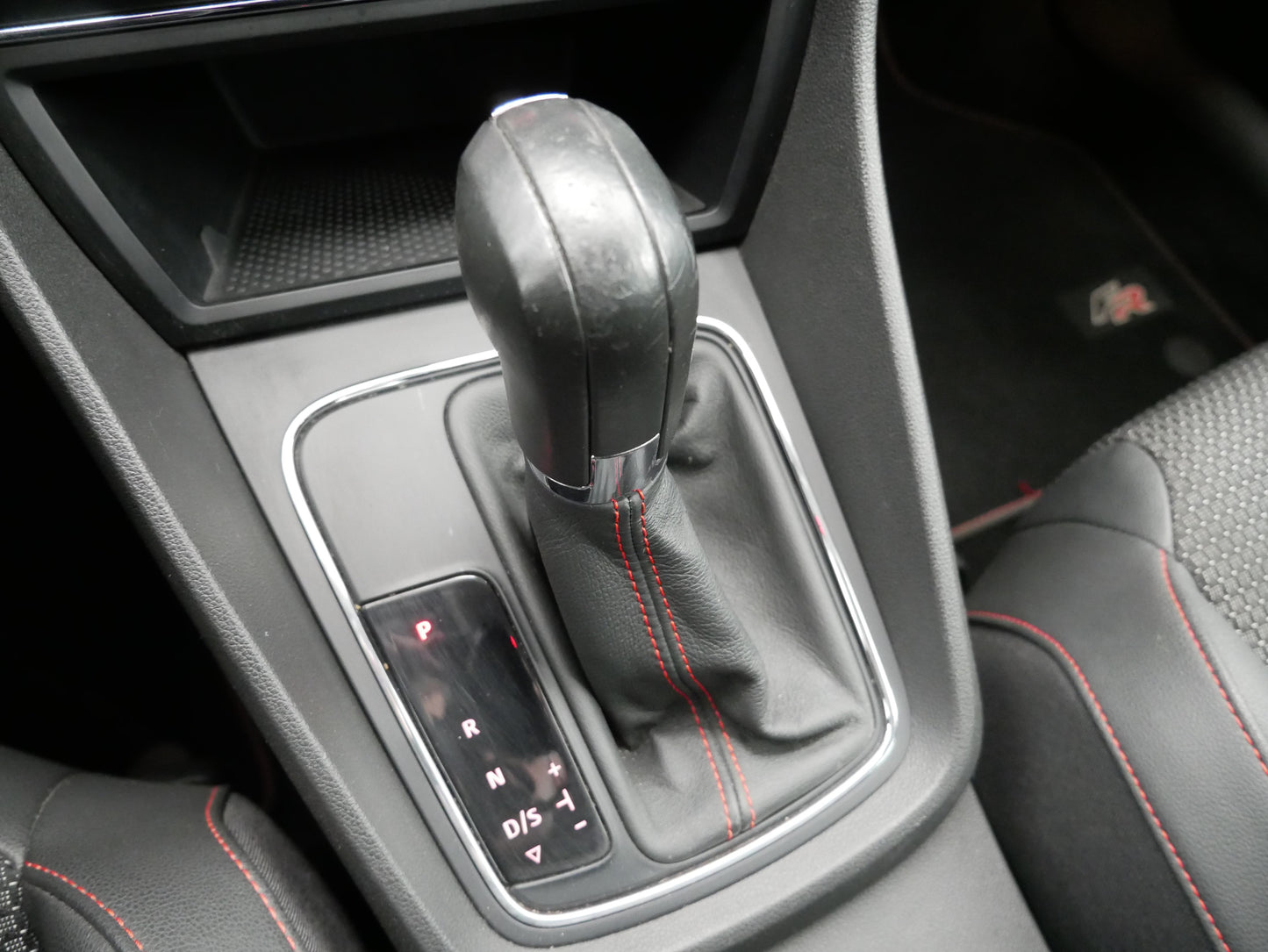 Seat Leon 1.8 TSI 132 kW FR