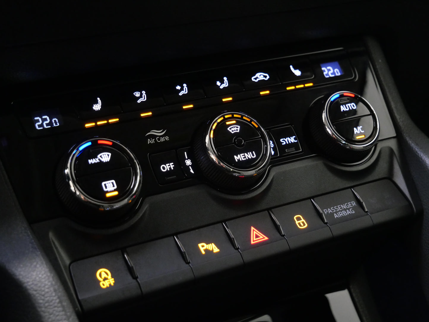 Škoda Karoq 1.5 TSI 110 kW Top Selection