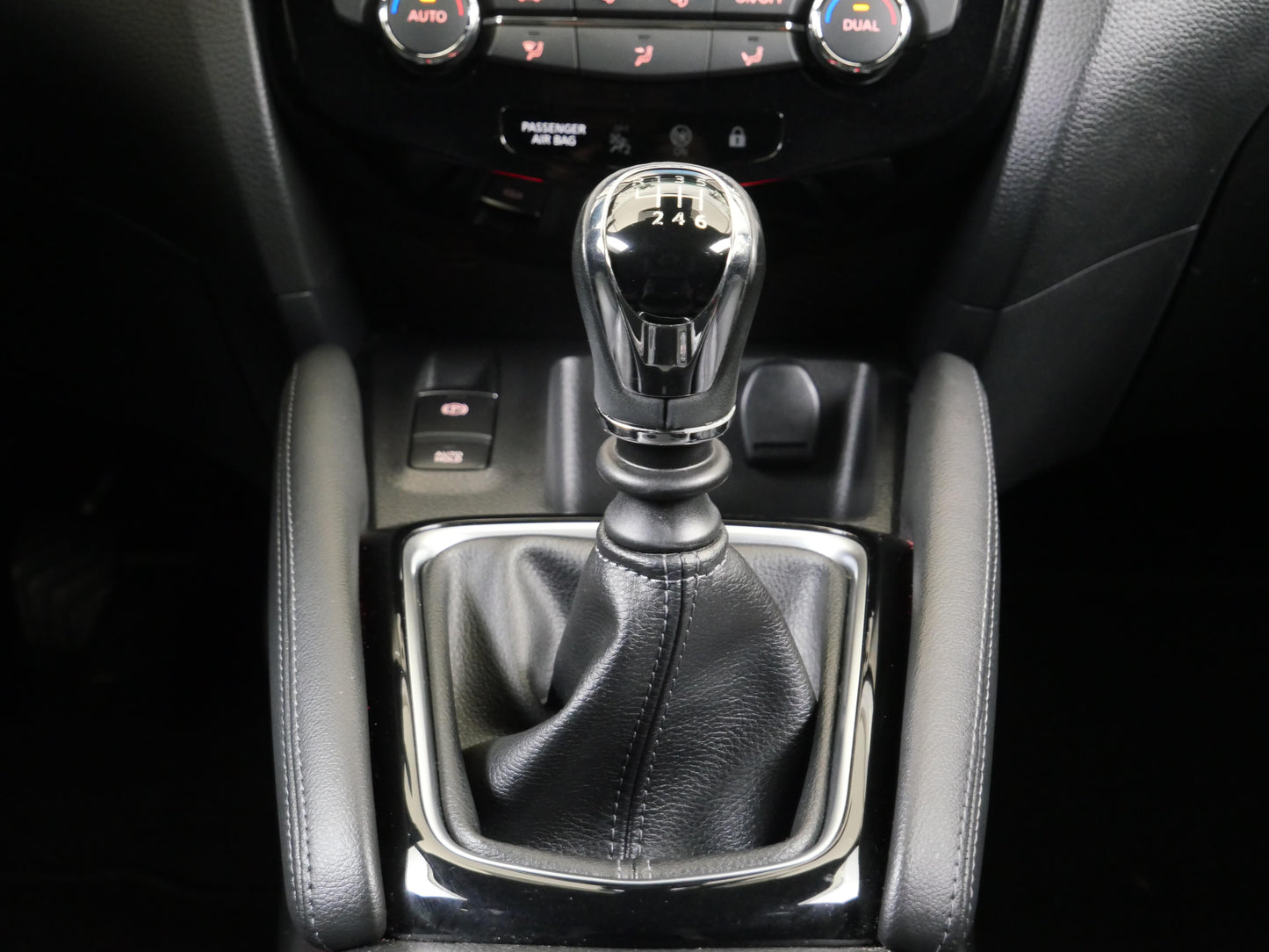 Nissan Qashqai 1.2 DIG-T 85 kW Tekna