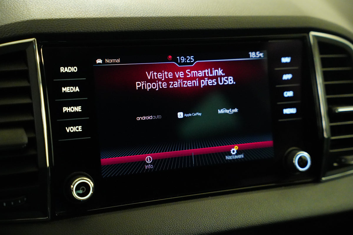 Škoda Karoq 1.5 TSI 110 kW DSG Style – foto 22