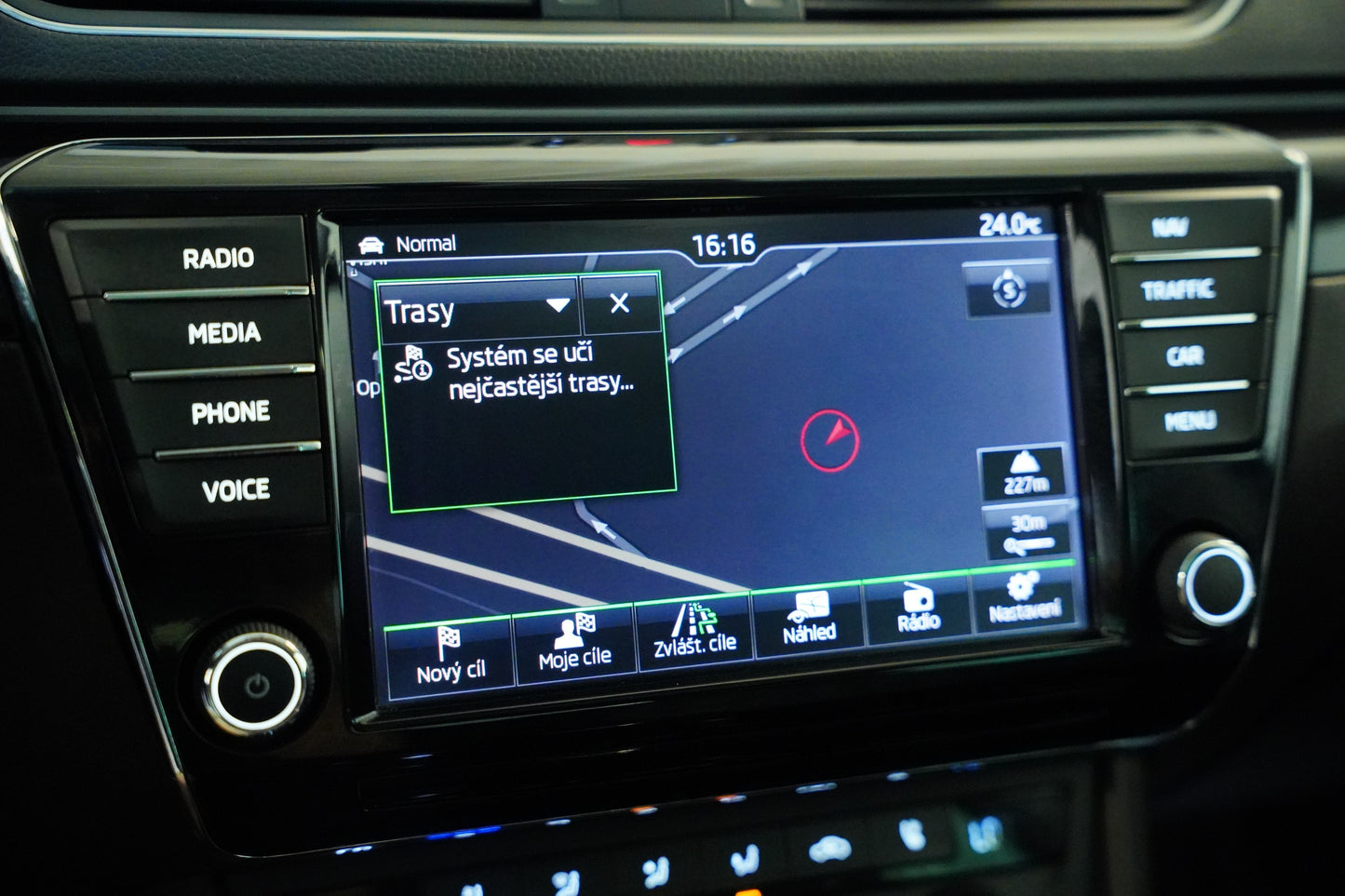 Škoda Superb 1.8 TSI 132 kW DSG L&K