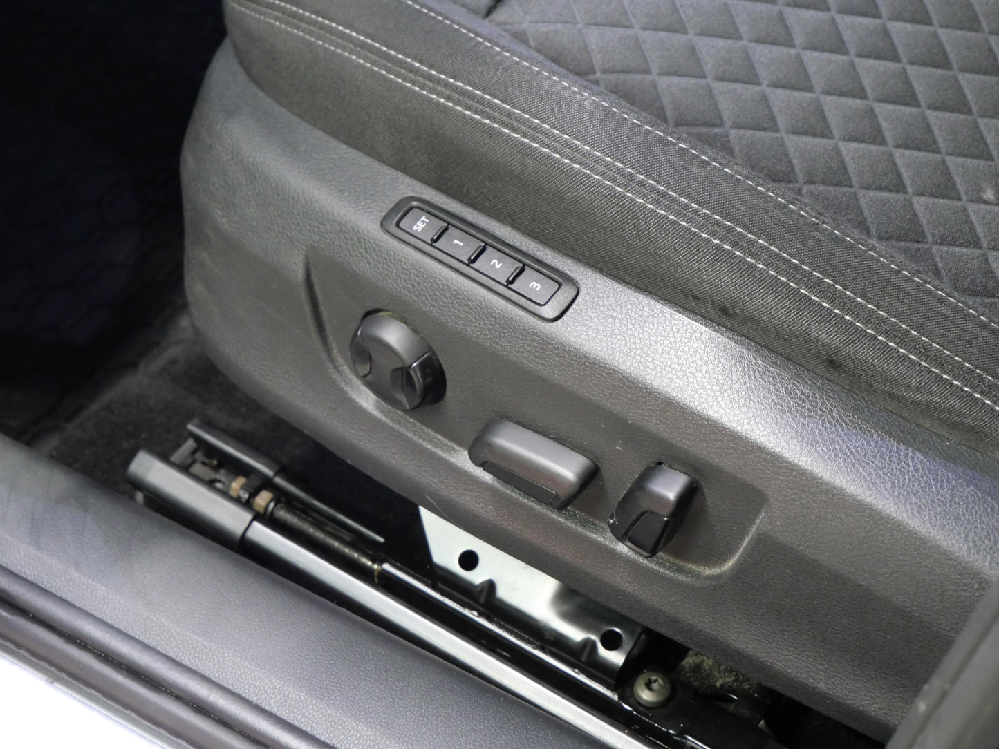 Škoda Superb 2.0 TDI 140 kW Style