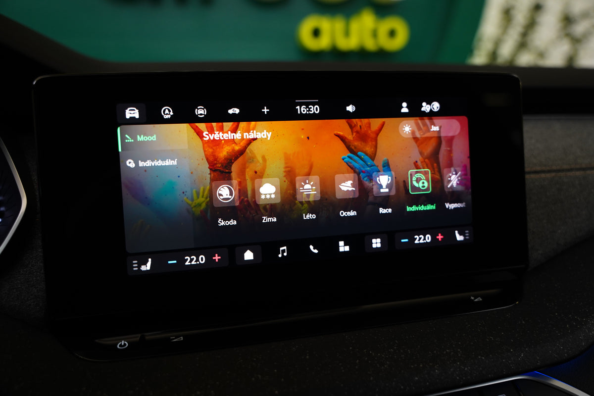Škoda Octavia 2.0 TDI 110 kW Top Selection – foto 21