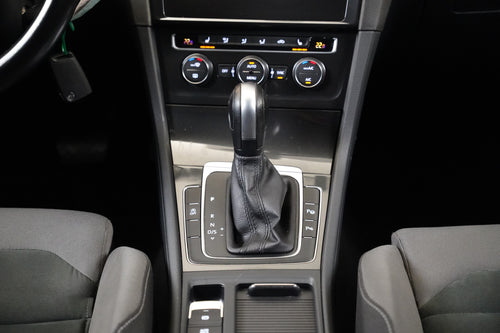 Volkswagen Golf 2.0 TDI 110 kW R-Line – foto 21