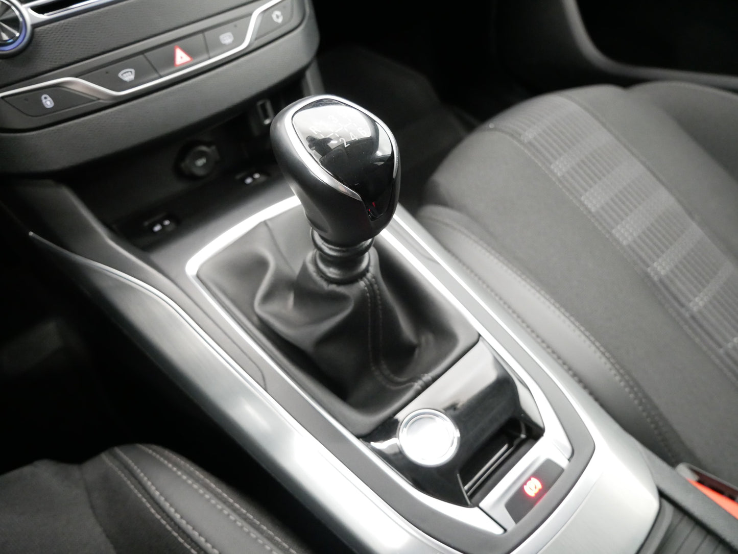 Peugeot 308 1.5BlueHDi 96kW