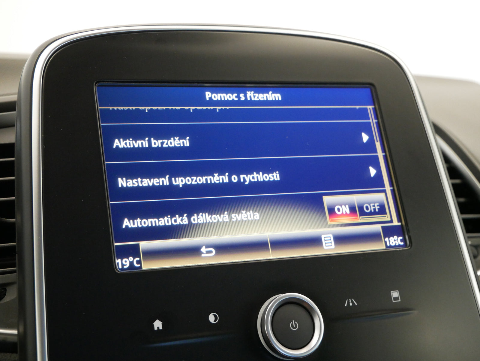 Renault Grand Scénic 1.2 TCe 97 kW – foto 22