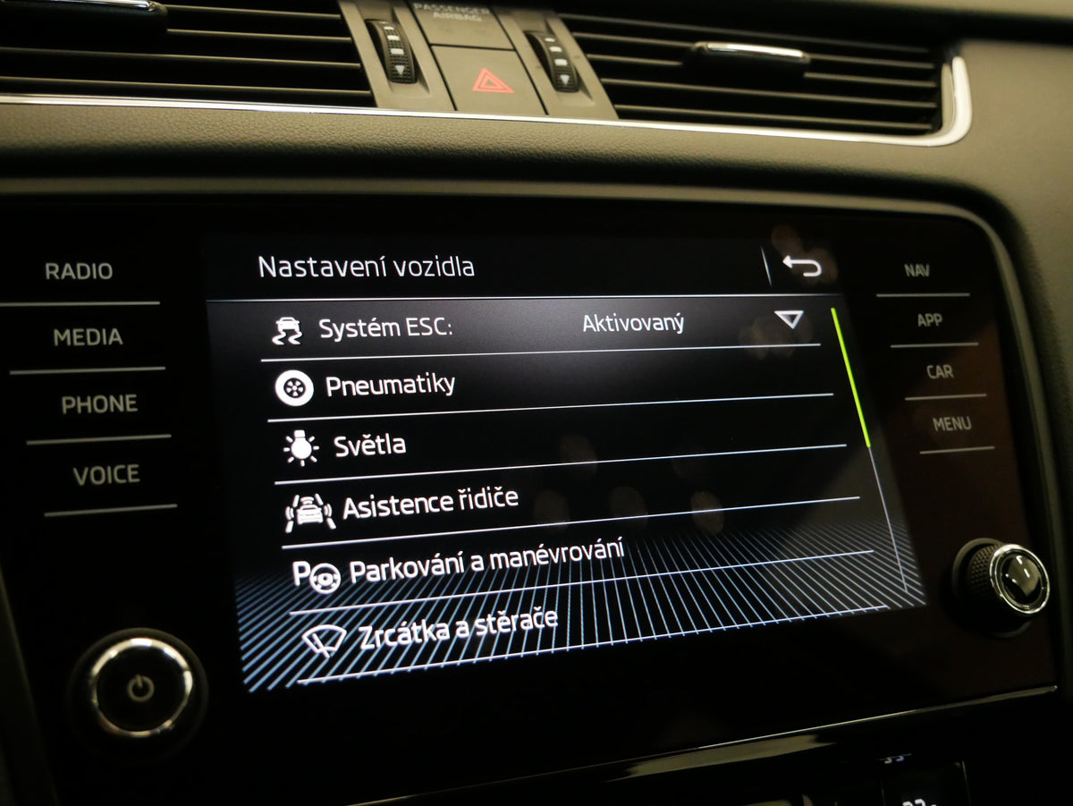 Škoda Octavia 2.0 TDI 110 kW Style DSG – foto 22
