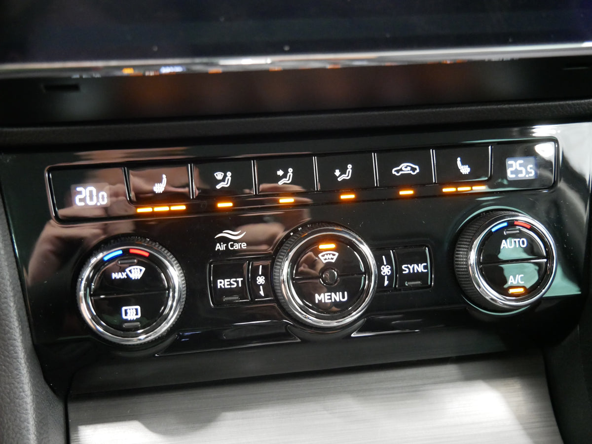 Škoda Superb 2.0 TDI 147 kW 4x4 DSG Style