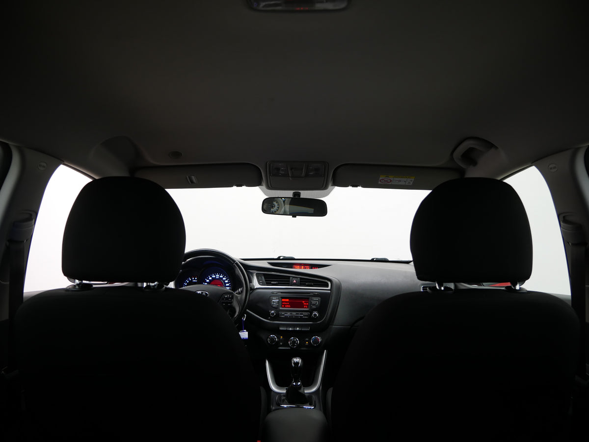 Kia Ceed 1.6 CRDI 100 kW Comfort – foto 22