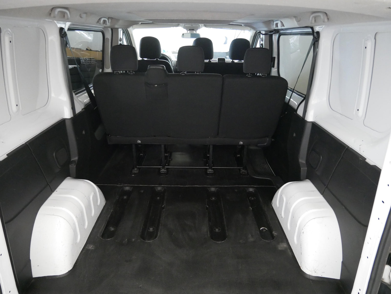 Opel Vivaro 1.6 CDTI 92kW – foto 22