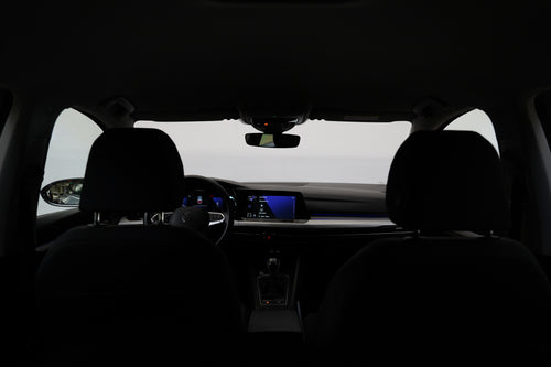 Volkswagen Golf 1.0 TSI 81 kW Life – foto 22