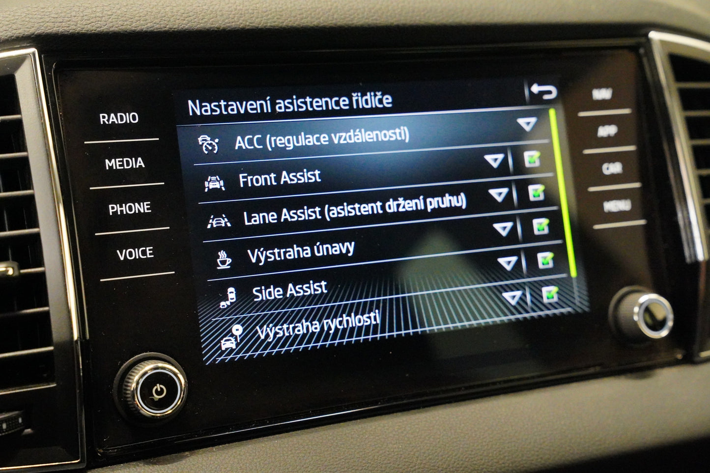 Škoda Karoq 1.5 TSI 110 kW Top Selection