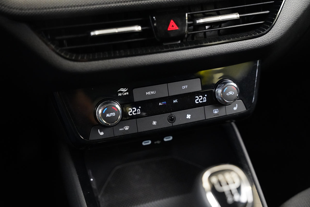 Škoda Fabia 1.0 MPI 59 kW Selection – foto 22