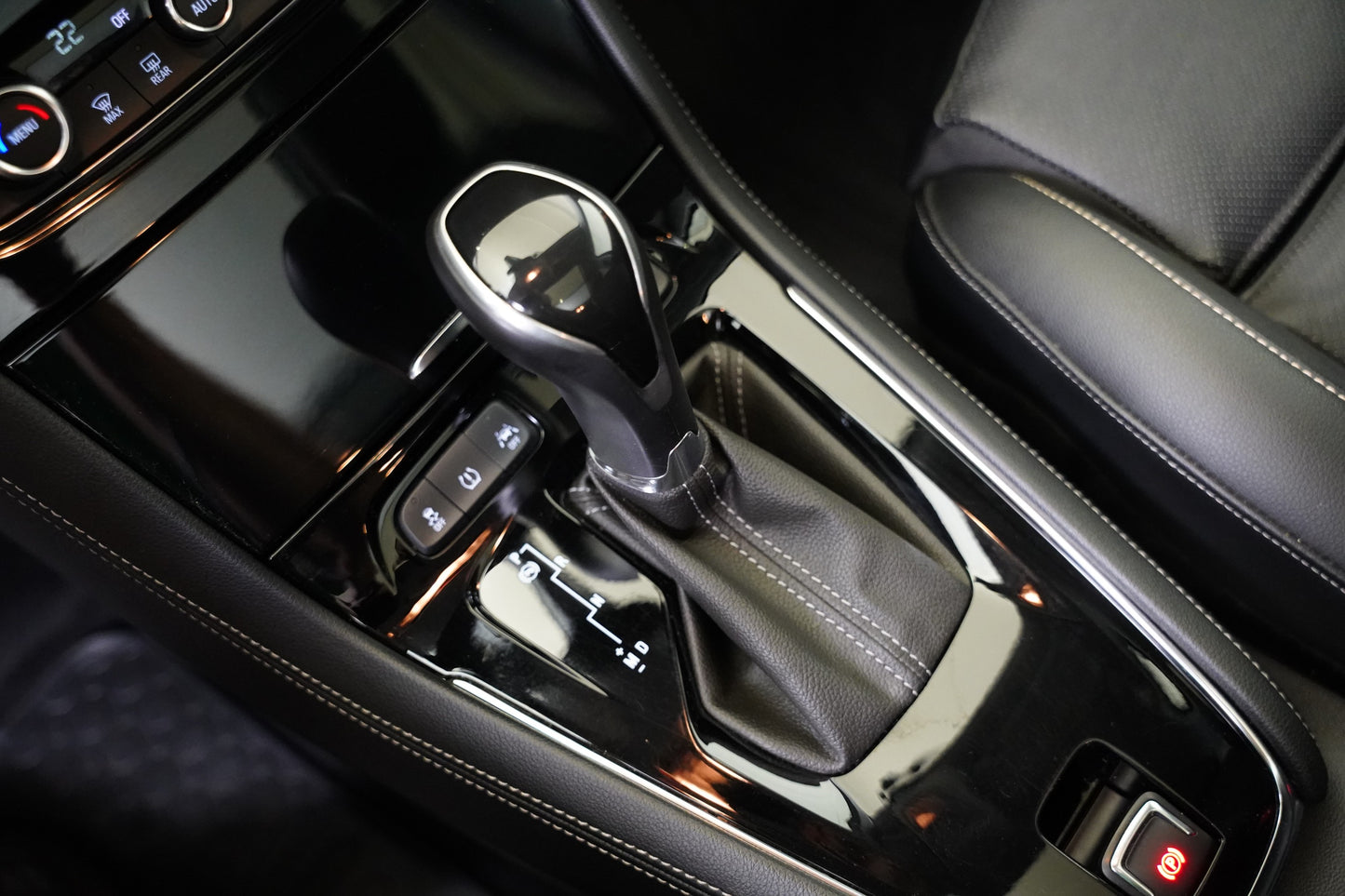 Opel Grandland X 2.0 CDTI 130 kW Ultimate