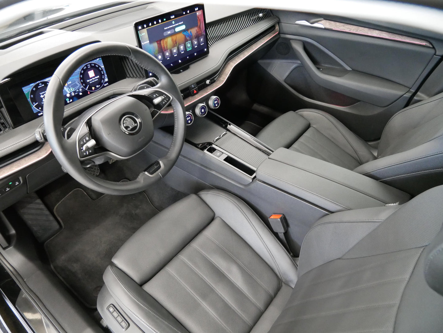 Škoda Superb 2.0 TDI 110 kW L&K