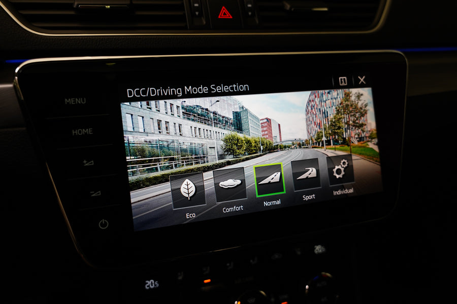 Škoda Superb 2.0 TDI 140 kW Style – foto 22