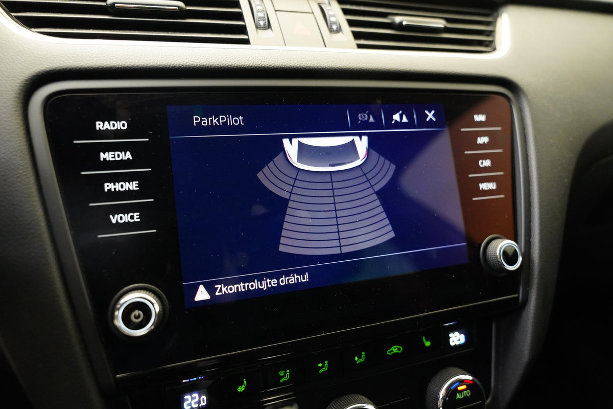 Škoda Octavia 2.0 TDI 110 kW DSG Clever – foto 22