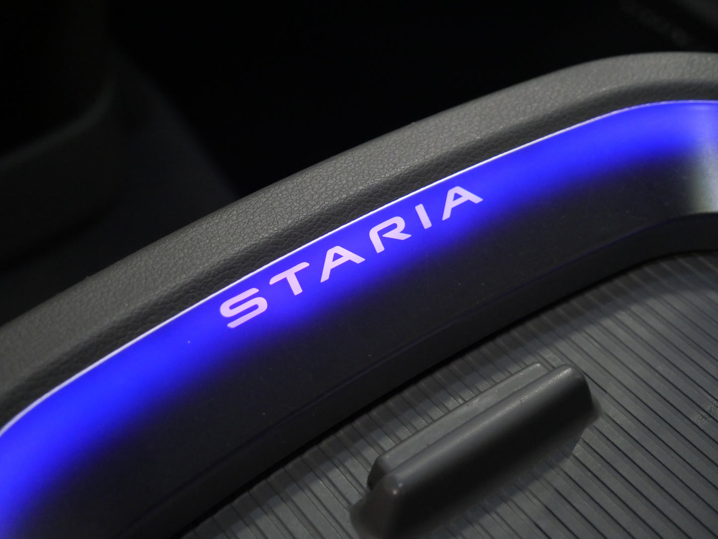 Hyundai Staria 2.2 CRDI 130kW DCT AWD Premium