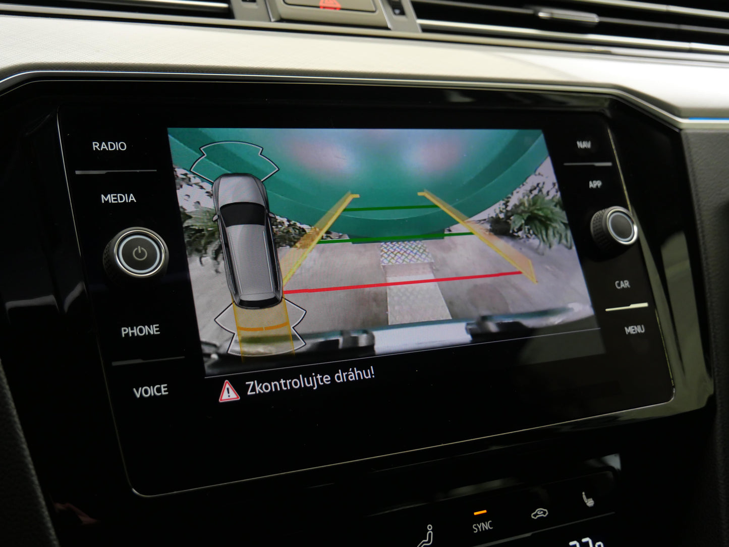 Volkswagen Passat 2.0 TDI 110 kW Business