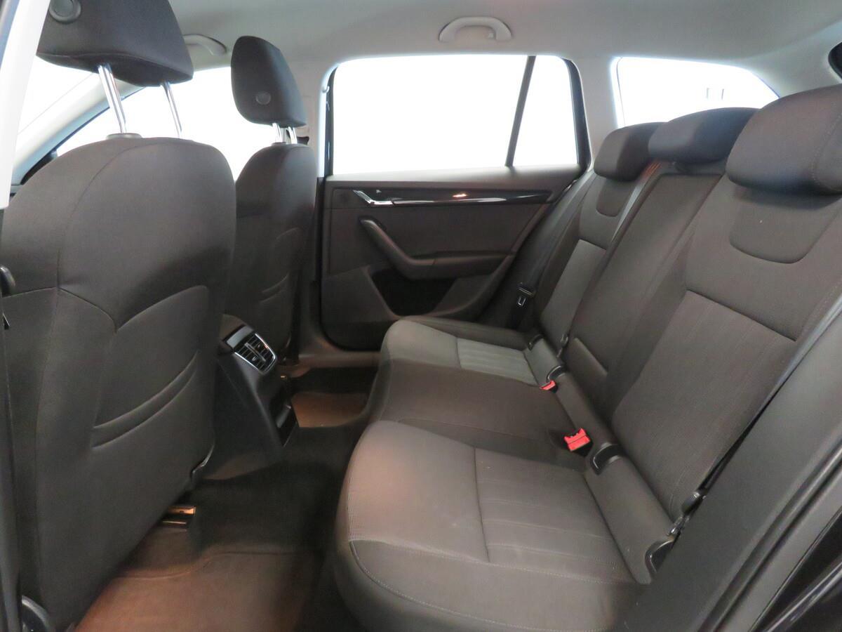 Škoda Octavia 1.6 TDI 85 kW DSG Style Plus