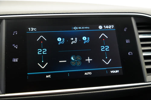 Peugeot 308 1.2 PT 96 kW – foto 22