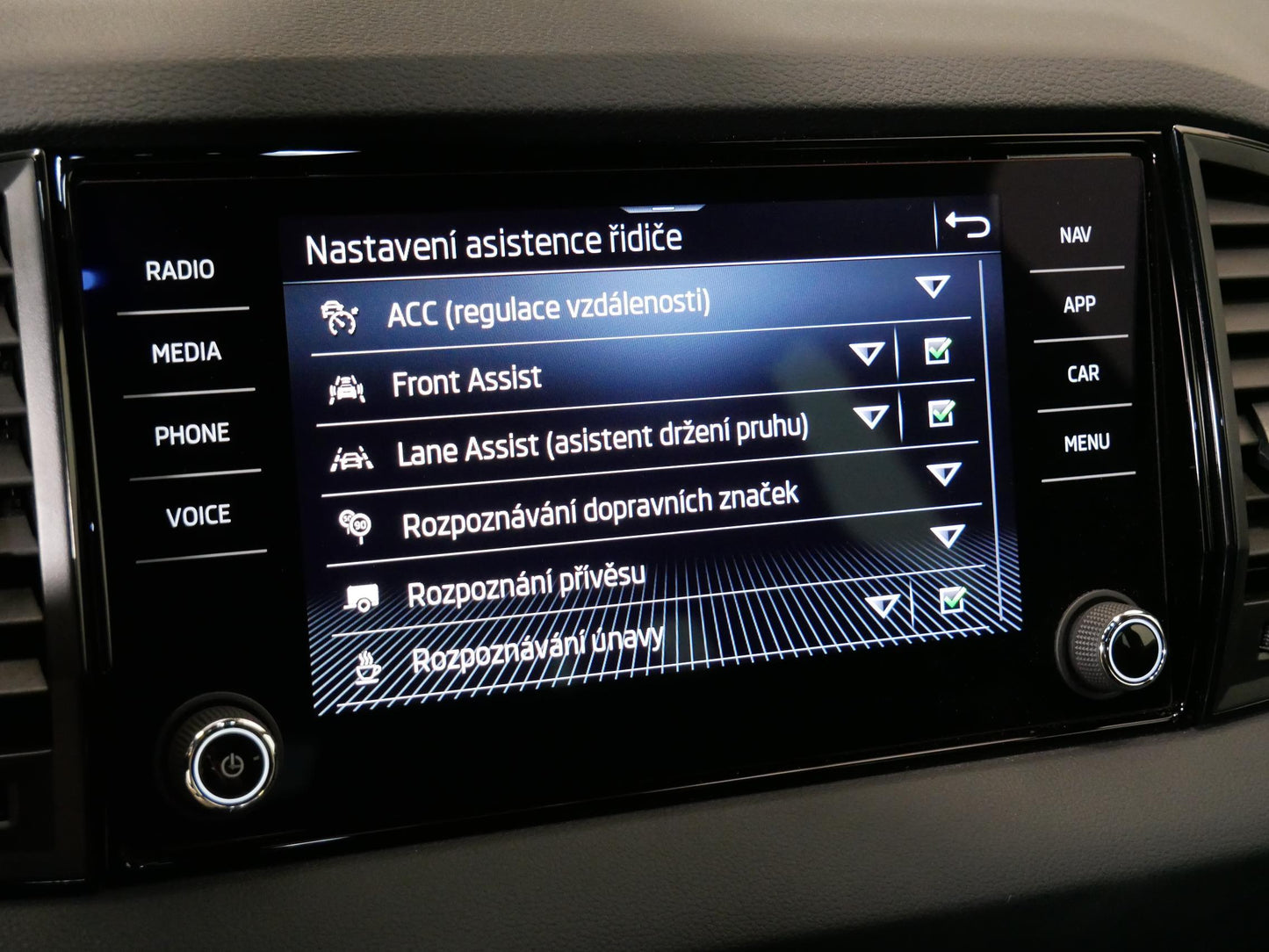 Škoda Karoq 2.0 TDI 110 kW Sportline