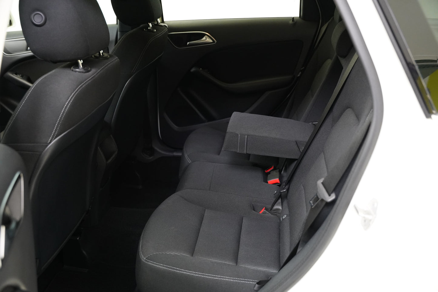 Mercedes-Benz Třídy B 180 i 90 kW