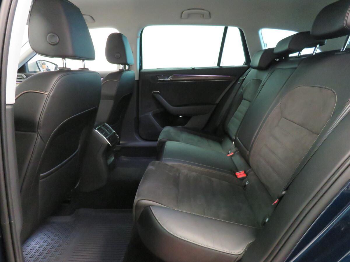 Škoda Superb 2.0 TDI 147 kW DSG 4x4 Scout