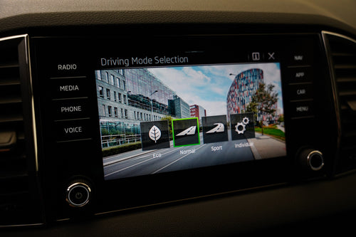 Škoda Karoq 1.5 TSI 110 kW Top Selection – foto 22